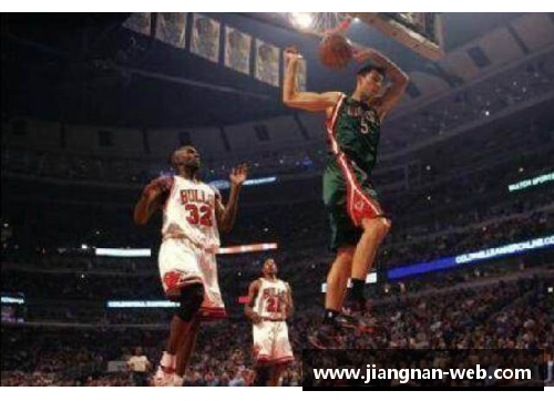NBA精彩瞬间集锦：壮美瞬间尽收眼底，篮球魅力再现震撼人心